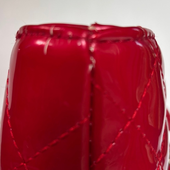 Red Quilted Vinyl Bag w/Gold Hardware and Purse Charm - Picture 8 of 10